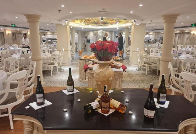 هتل Orient Ms Grand Rose