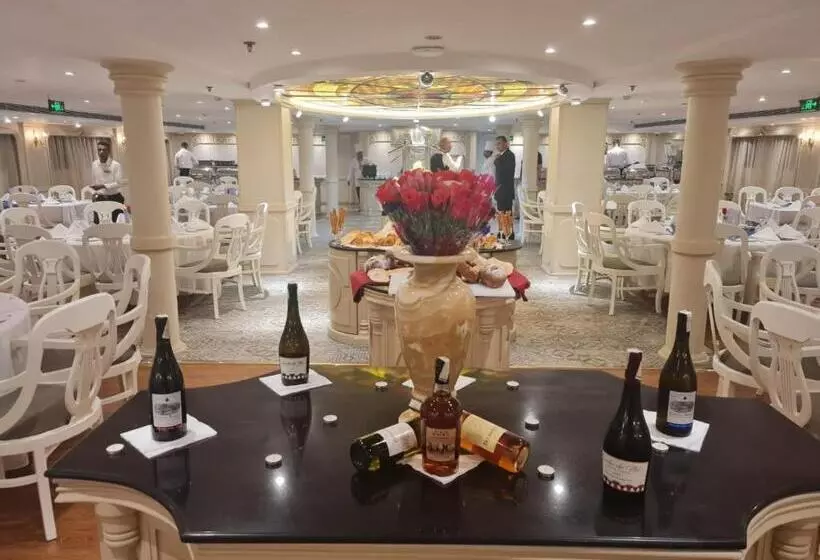 هتل Orient Ms Grand Rose