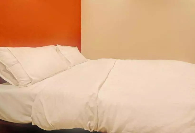 ホテル O Sriman Stay Inn