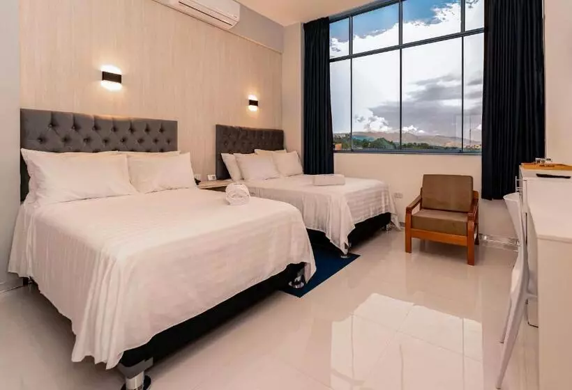 ホテル Residencial Tarapoto View