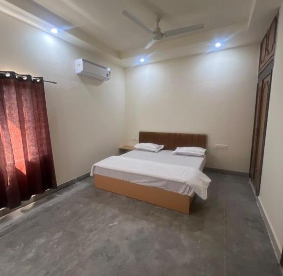 هتل Ruhaneeyat Home Stay