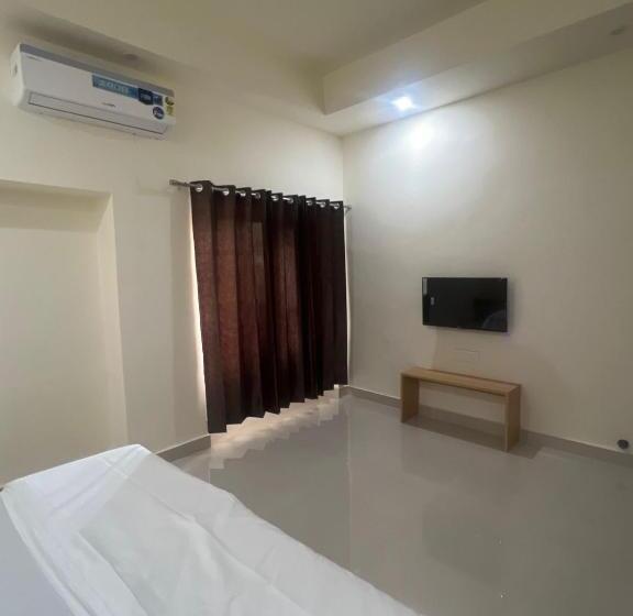 هتل Ruhaneeyat Home Stay