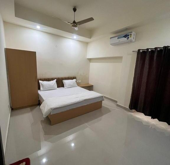 هتل Ruhaneeyat Home Stay