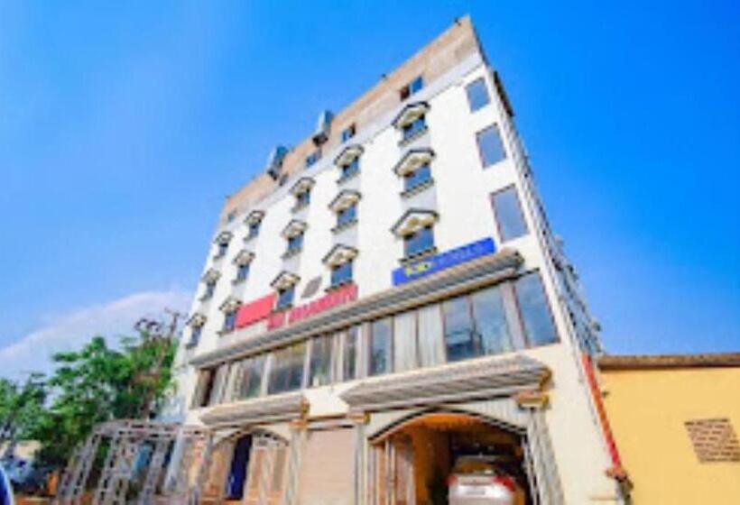 هتل Sai Jagannath Bhubaneswar