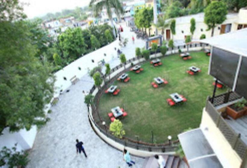 酒店 Saroj Sagar Madhya Pradesh