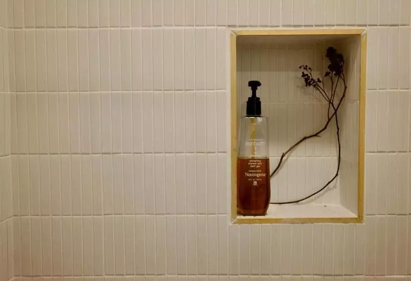 Majatalo Hollywood Hills Haven Guest House