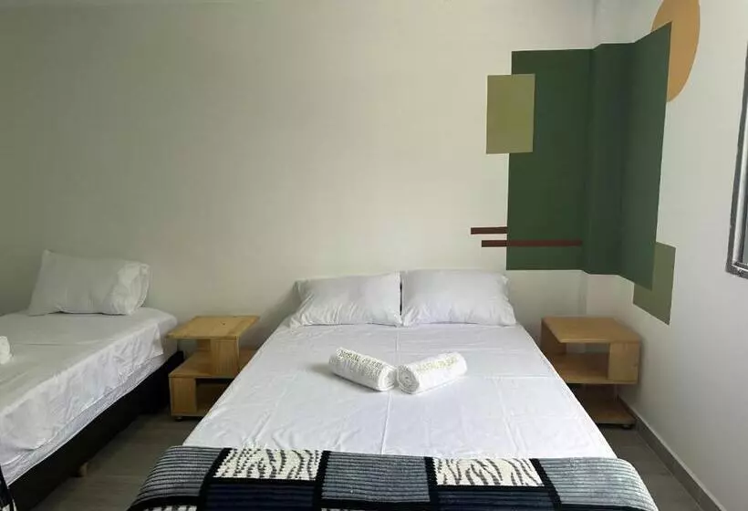 Majatalo Hostal Pajuil