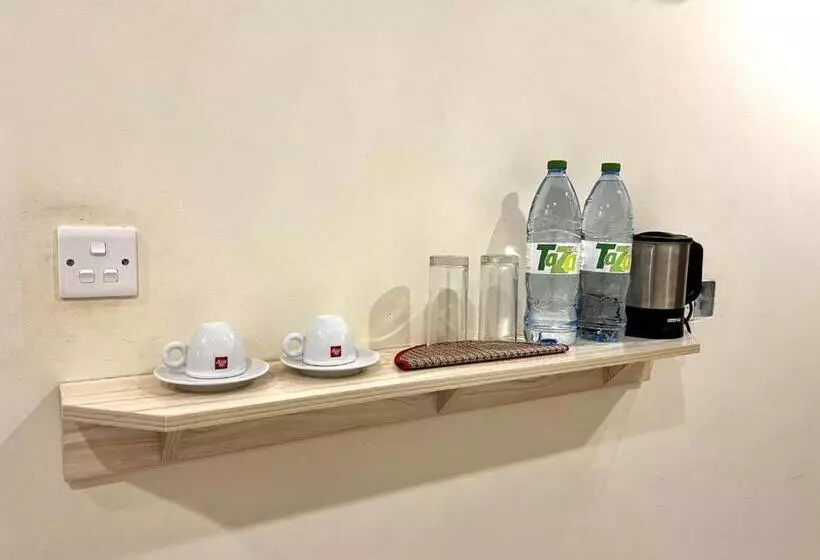 پانسیون Infinite Lagoon