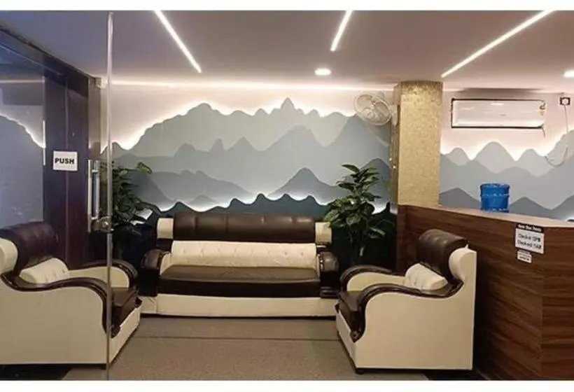 Super Collection O Hotel Blue Petals