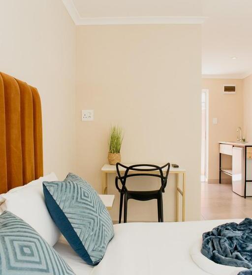 The City Club On Plein