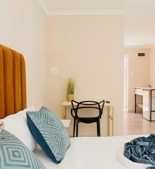 The City Club On Plein