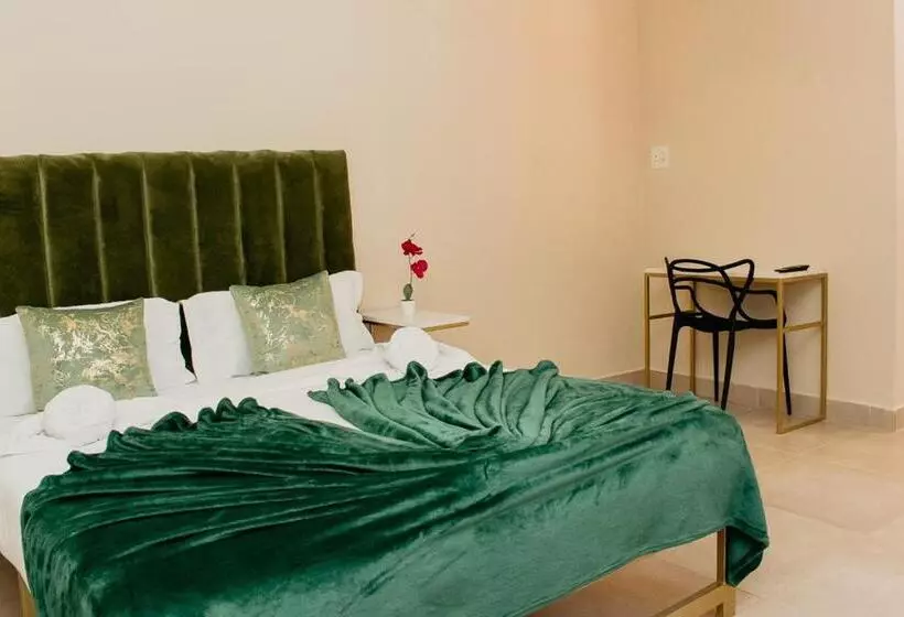 The City Club On Plein