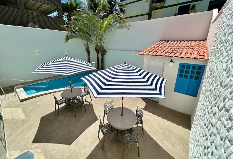 هاستل Kyros Pousada