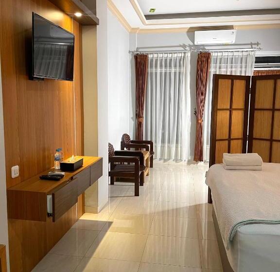 Cămin Wesbobo Inn Solo