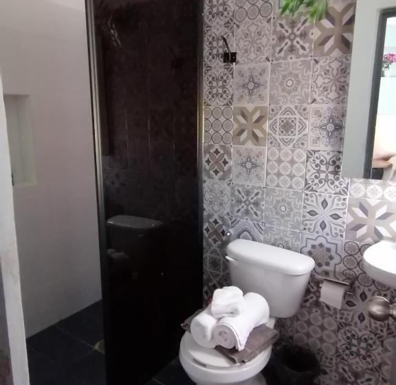 تختخواب و صبحانه Alojamiento Calli