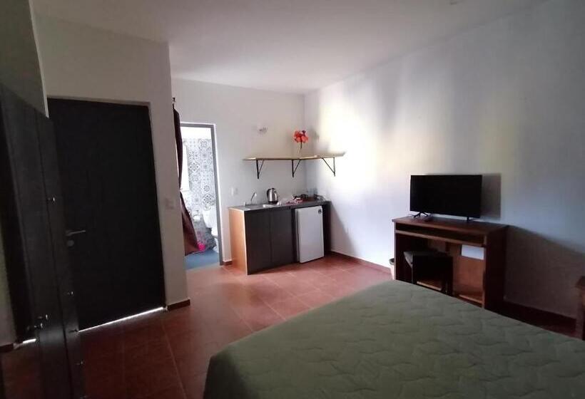 تختخواب و صبحانه Alojamiento Calli