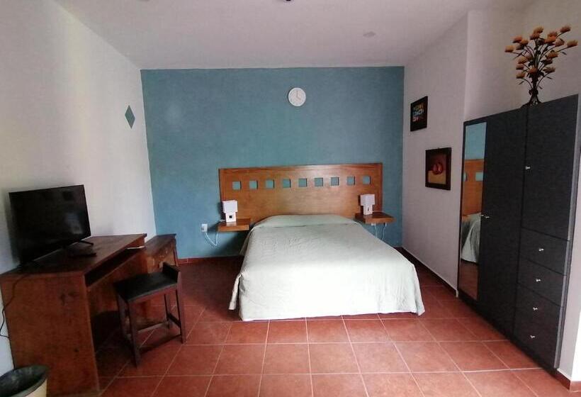 تختخواب و صبحانه Alojamiento Calli