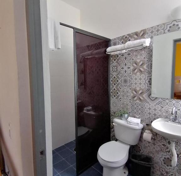 تختخواب و صبحانه Alojamiento Calli