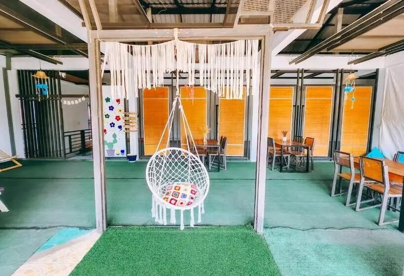 Downtown Kohlarn Resort