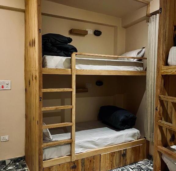 Grham Hostel Kasol, Katagla