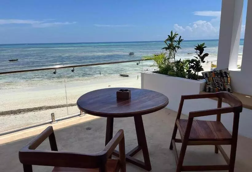 Hotelli Aluna Beach Apartments