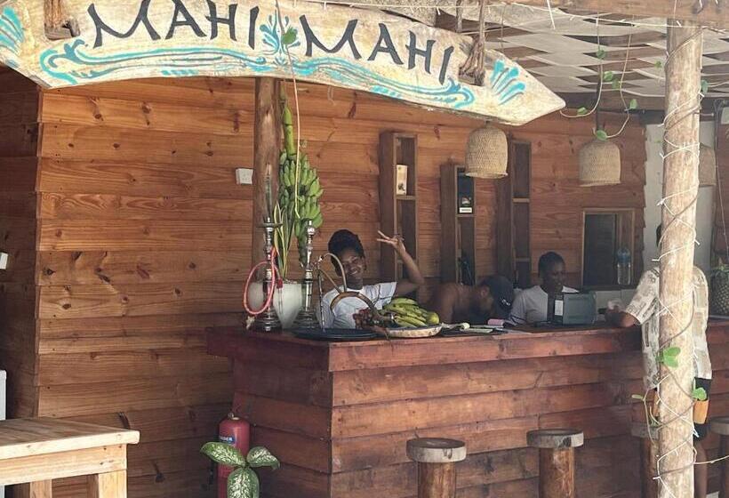 ホテル Aluna Beach Apartments