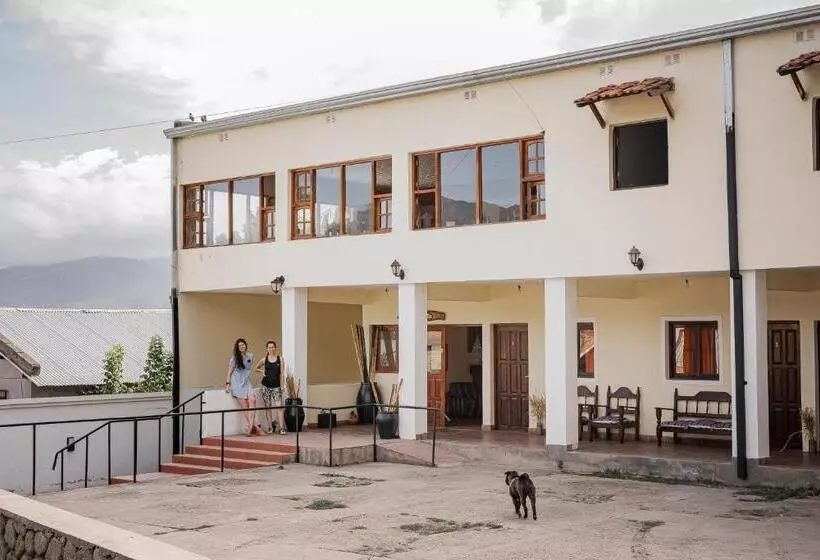 Hotelli Hostal La Vidala
