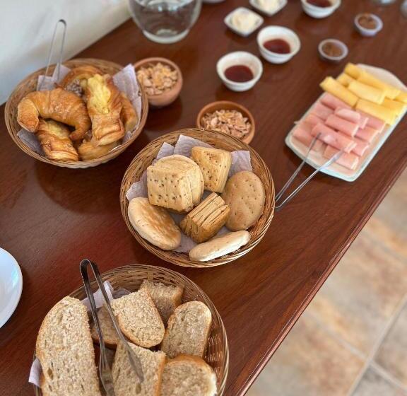 Hotel Hostal La Vidala