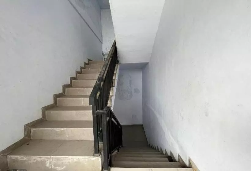 Hotelli Oyo 93429 Pondok Surya