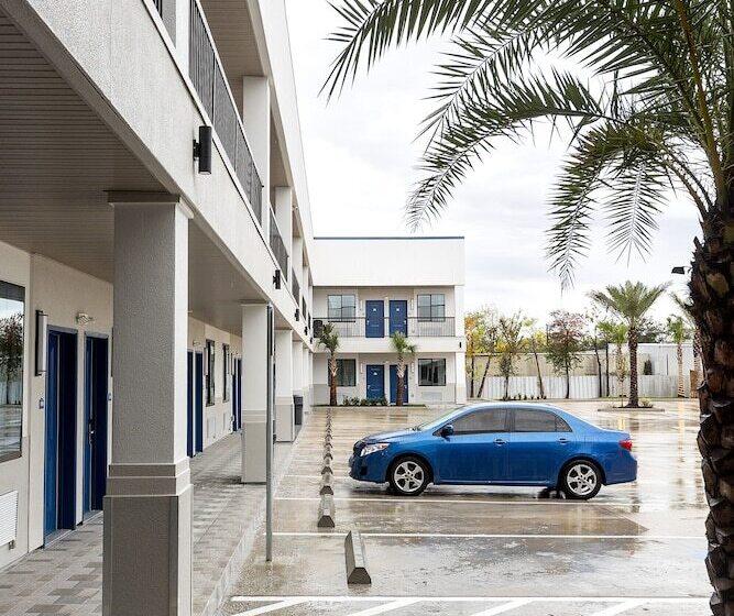 ホテル Palace Inn Blue Edgebrook