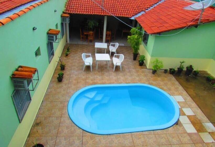 هتل Pousada Rochas