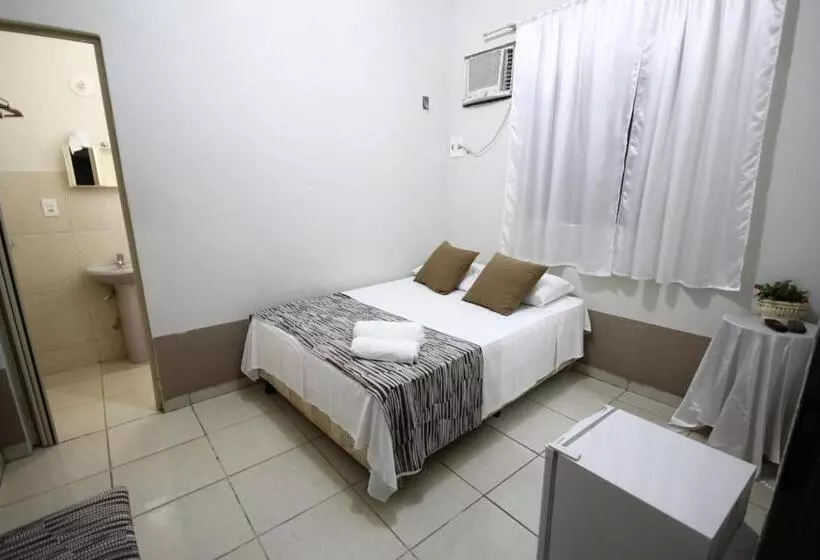 Hotelli Pousada Rochas