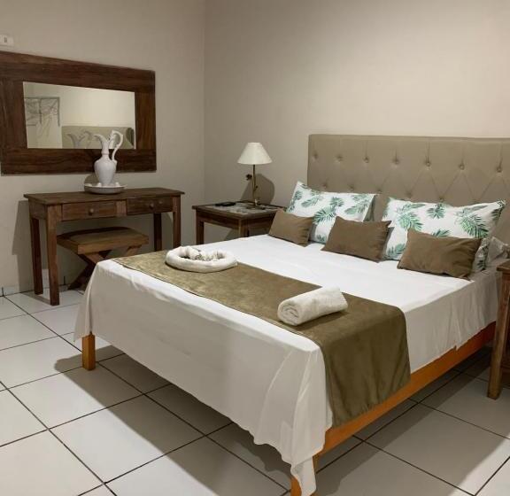 هتل Pousada Rochas