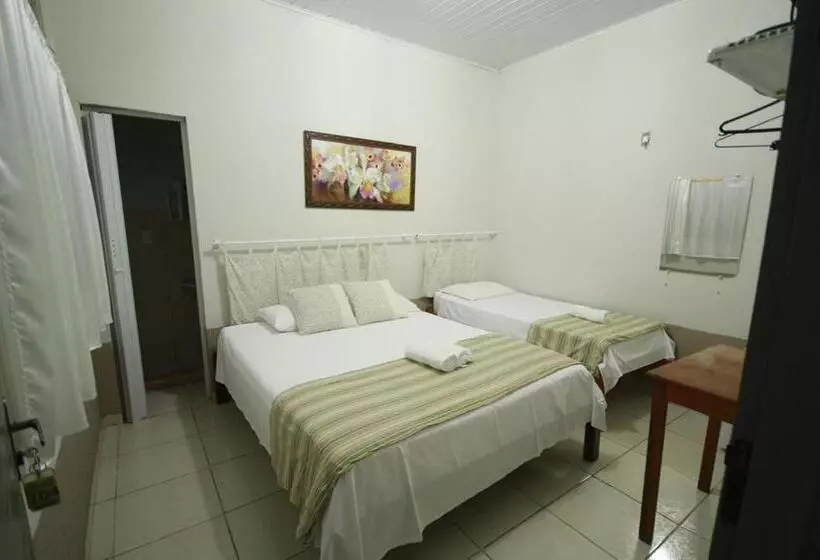 Hotelli Pousada Rochas