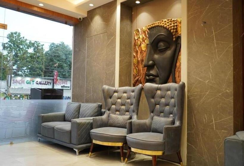 فندق Silver Pearl