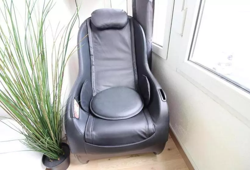 Hotelli Ulm Zentrum   Komplettes Zimmer, Hochbett, Android Tv & Eigenem Bad   Perfekt Für Familien & Gruppen