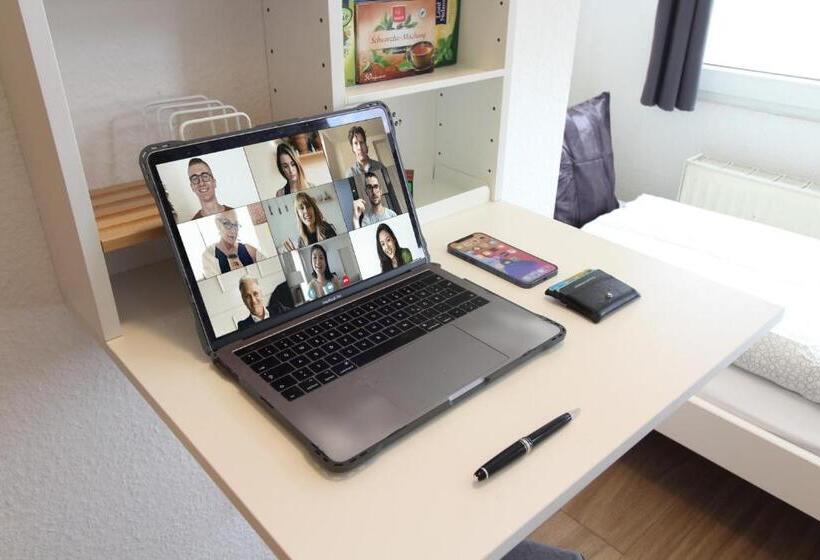 فندق Ulm Zentrum Komplettes Zimmer, Hochbett, Android Tv & Eigenem Bad Perfekt Für Familien & Gruppen