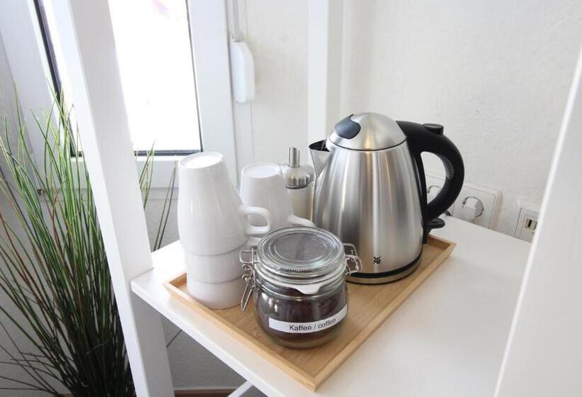 فندق Ulm Zentrum Komplettes Zimmer, Hochbett, Android Tv & Eigenem Bad Perfekt Für Familien & Gruppen