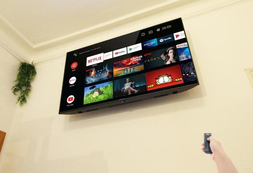 فندق Ulm Zentrum Komplettes Zimmer, Hochbett, Android Tv & Eigenem Bad Perfekt Für Familien & Gruppen