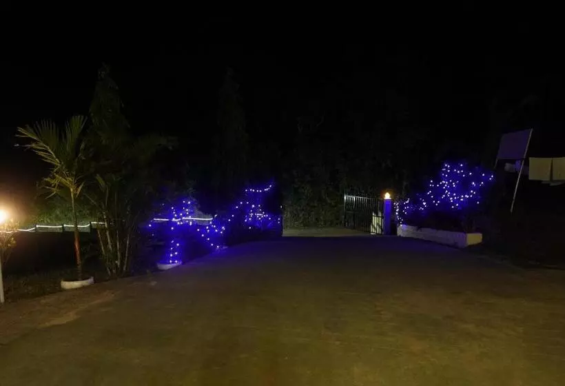 ホテル Vesta Wood Orchid Resort