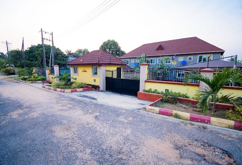 پانسیون D Tavern Apartment