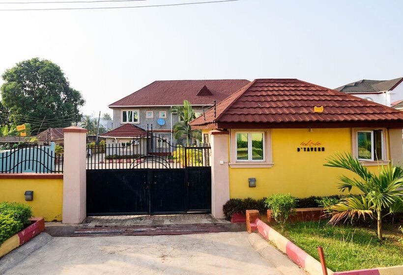 پانسیون D Tavern Apartment