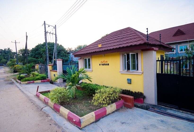 پانسیون D Tavern Apartment