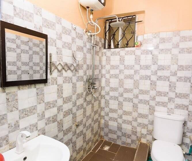 پانسیون D Tavern Apartment