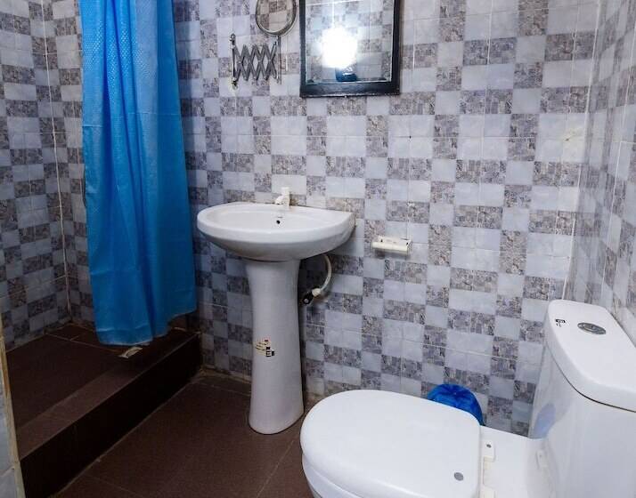 پانسیون D Tavern Apartment