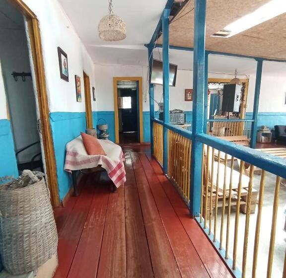 ペンション Posada Chambranas