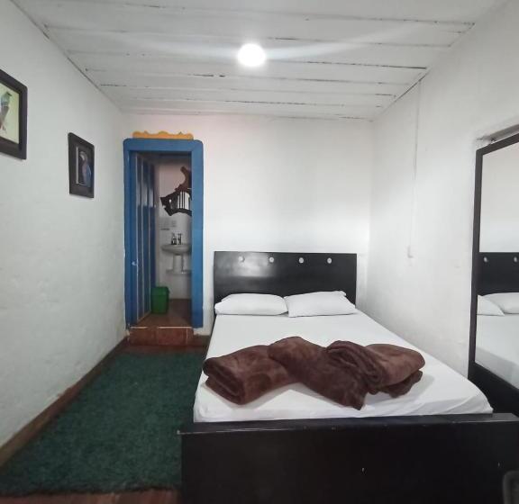 ペンション Posada Chambranas