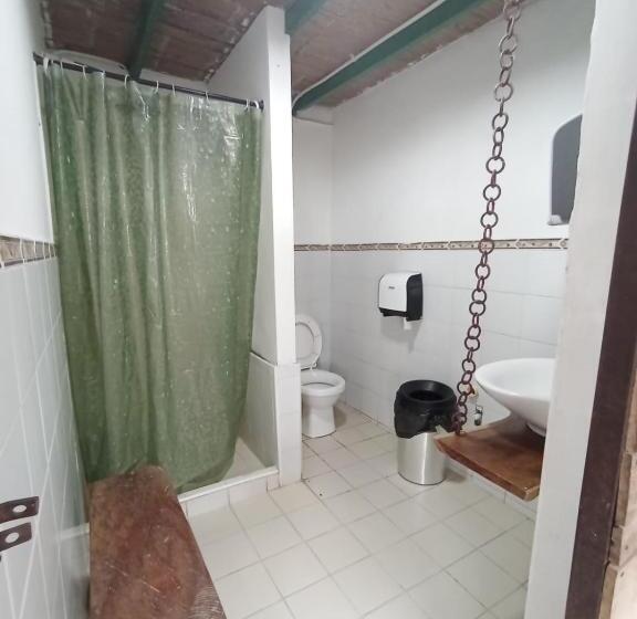 ペンション Posada Chambranas