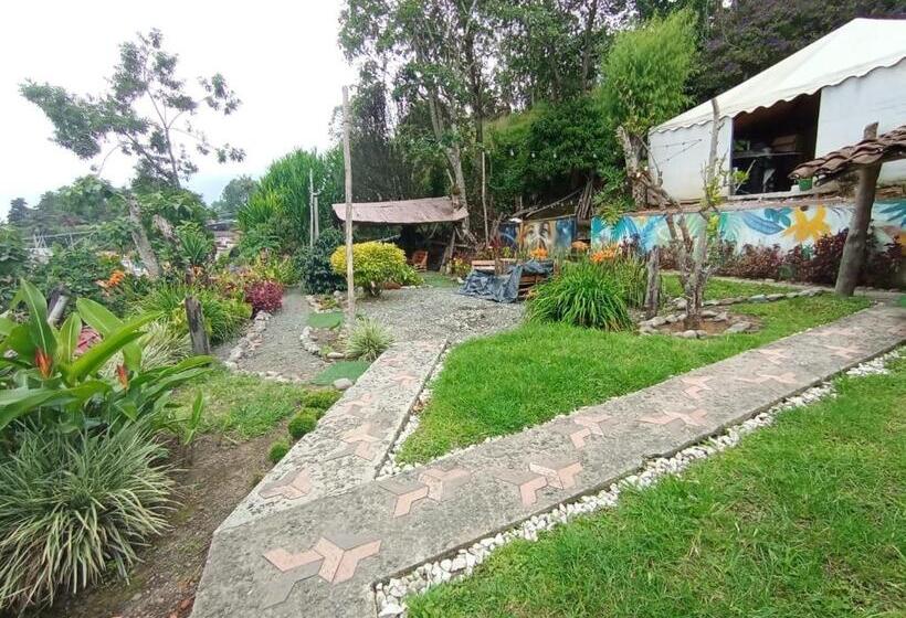 ペンション Posada Chambranas