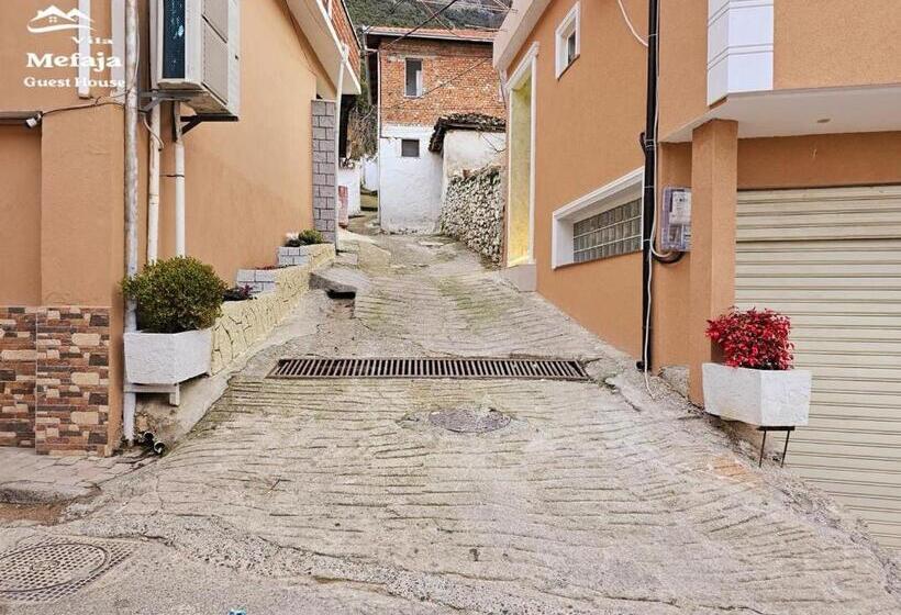 پانسیون Villa Mefaja